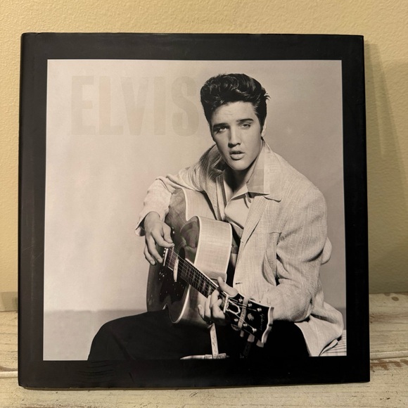 Images Of Elvis by Marie Clayton Hardcover - Picture 1 of 14
